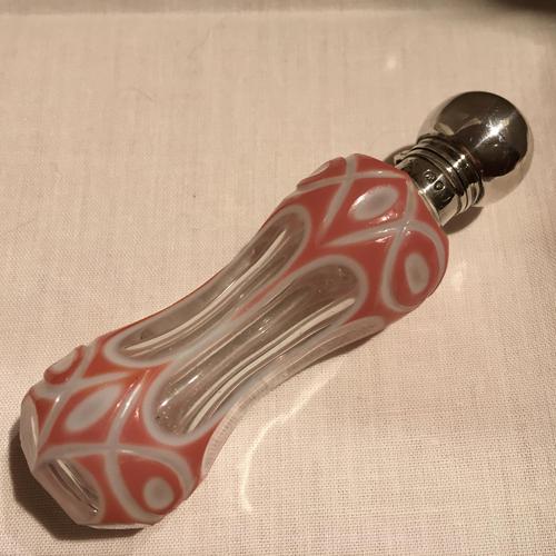 Antique Double Overlay & Silver Scent Bottle (1 of 6) Antique Double Overlay & Silver Scent Bottle (1 of 6)