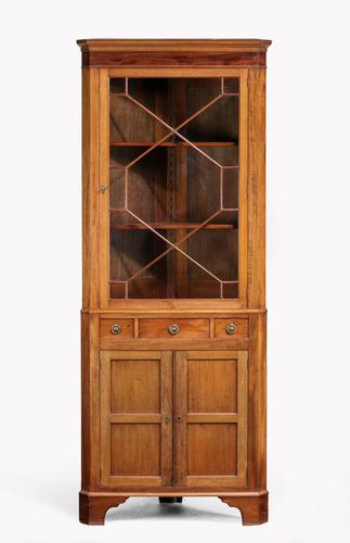 Late 19th Century Mahogany Two Section, Double Corner Cupboard (1 of 4) Late 19th Century Mahogany Two Section, Double Corner Cupboard (1 of 4)