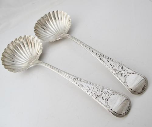 Perfect Georgian Silver Ladles Shell Bowls William Eaton London 1825 (1 of 6)