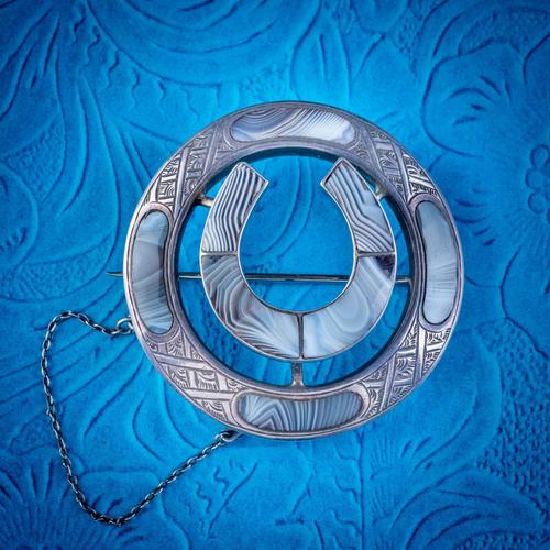 Antique Victorian Scottish Montrose Agate Horseshoe Brooch Silver c.1860 (1 of 7) Antique Victorian Scottish Montrose Agate Horseshoe Brooch Silver c.1860 (1 of 7)