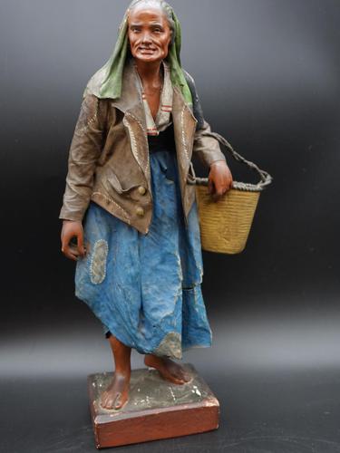 Attractive Mid 19th Century Papier-mâché Crib Figure of Elderly Lady (1 of 5) Attractive Mid 19th Century Papier-mâché Crib Figure of Elderly Lady (1 of 5)