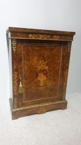 Fabulous Burr Walnut Cabinet (1 of 12) Fabulous Burr Walnut Cabinet (1 of 12)