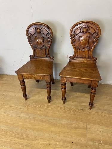 Pair of Carved Oak 19th Century Hall Chairs (1 of 13)