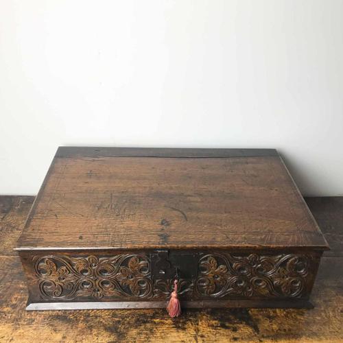 Carved Oak Bible Box, Late 17th Century (1 of 14)