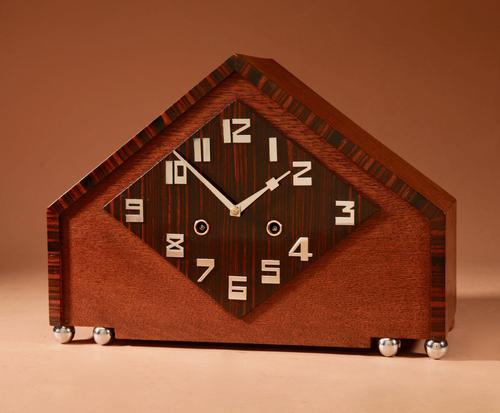 Very Stylish Typical Art Deco Amsterdam School Oak & Macassar Ebony / Coromandel Mantel Clock (1 of 7) Very Stylish Typical Art Deco Amsterdam School Oak & Macassar Ebony / Coromandel Mantel Clock (1 of 7)