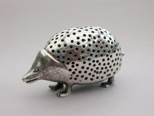 Edwardian Novelty Cast Silver Porcupine Pin Cushion (1 of 15) Edwardian Novelty Cast Silver Porcupine Pin Cushion (1 of 15)
