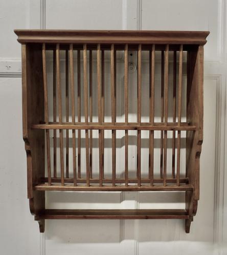 A Large Wall Hanging Pine Plate Rack (1 of 5)