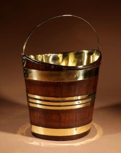 Fine Mahogany Boat Schuitje Shaped Peat Bucket Tea Stove Jardinière (1 of 7) Fine Mahogany Boat Schuitje Shaped Peat Bucket Tea Stove Jardinière (1 of 7)