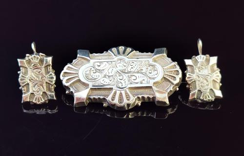 Victorian Silver Demi Parure, Earrings & Brooch (1 of 14) Victorian Silver Demi Parure, Earrings & Brooch (1 of 14)