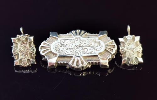 Victorian Silver Demi Parure, Earrings & Brooch (1 of 14)