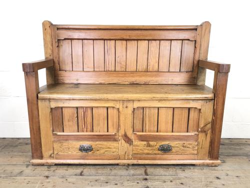 Pitch Pine and Oak Settle Bench with Drawers (M-1475) (1 of 11)