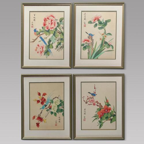 Very Attractive Set of Four Chinese Watercolours on Silk Pictures (1 of 5)