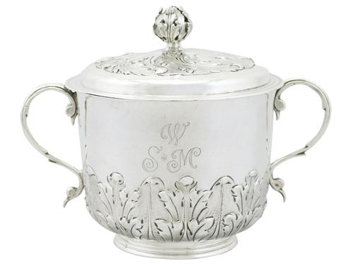 Sterling Silver Porringer and Cover - Antique William III (1689) (1 of 12) Sterling Silver Porringer and Cover - Antique William III (1689) (1 of 12)