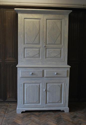 Gustavian House Keepers Cupboard (1 of 9) Gustavian House Keepers Cupboard (1 of 9)