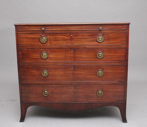 18th Century Georgian Mahogany Chest with Brushing Slide (1 of 11) 18th Century Georgian Mahogany Chest with Brushing Slide (1 of 11)