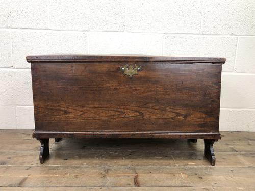 Small 18th Century Antique Elm Six Plank Coffer Chest (1 of 11)