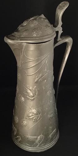 Large Art Nouveau Stylised Pewter Ewer / Jug (1 of 5) Large Art Nouveau Stylised Pewter Ewer / Jug (1 of 5)