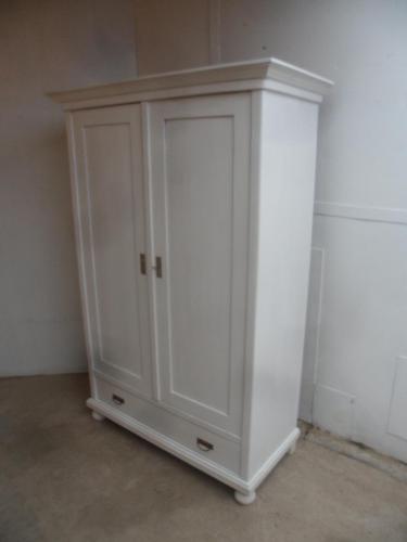 Victorian Antique Pine 2 Door 1 Piece Painted Child's / Hall Wardrobe (1 of 11) Victorian Antique Pine 2 Door 1 Piece Painted Child's / Hall Wardrobe (1 of 11)