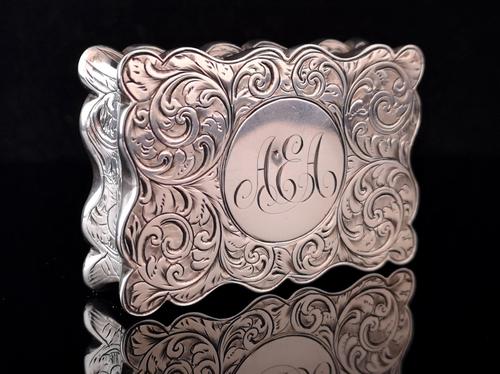 Antique silver snuff box, Deakin and Francis (1 of 12)