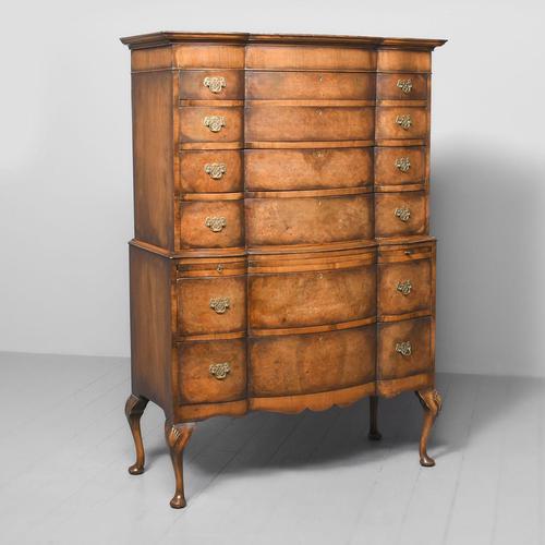 George II Style Shaped-front Burr Walnut Chest on Stand (1 of 11) George II Style Shaped-front Burr Walnut Chest on Stand (1 of 11)