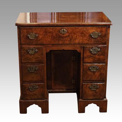 George III Walnut Kneehole Desk (1 of 12)