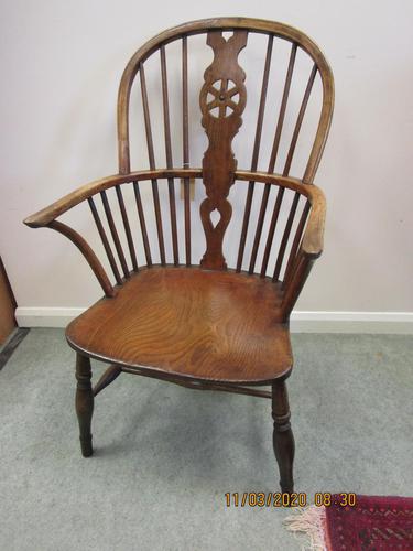 19th Century Wheel-back Windsor Chair (1 of 6)