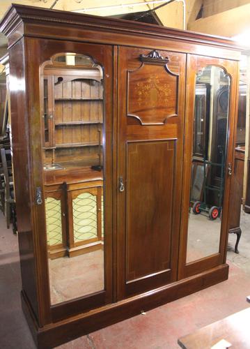 1900s Large 3 Door Mahogany Mirrored Wardrobe with Inlay. Good Interior (1 of 5)