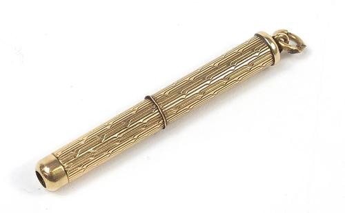 9ct gold propelling toothpick hallmarked V & J Birmingham 1973, 5cm in length, weighing 5.8g (1 of 5) 9ct gold propelling toothpick hallmarked V & J Birmingham 1973, 5cm in length, weighing 5.8g (1 of 5)