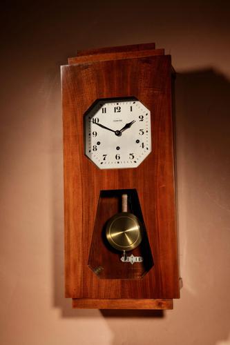 A vedette plain very stylish art deco westminster carillon walnut wall clock french circa 1935 (1 of 15) A vedette plain very stylish art deco westminster carillon walnut wall clock french circa 1935 (1 of 15)