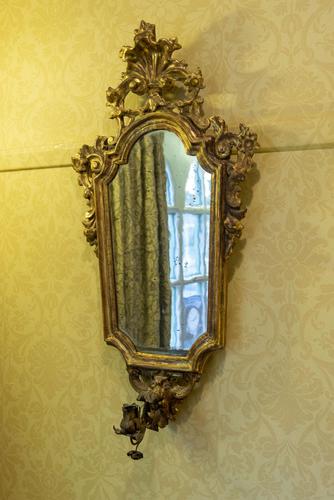 Italian Carved Giltwood Wall Mirrors with candle-holders (1 of 4) Italian Carved Giltwood Wall Mirrors with candle-holders (1 of 4)