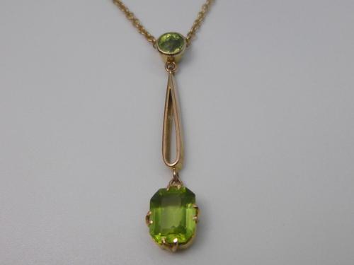Edwardian 9ct Gold & Peridot Necklace (1 of 6) Edwardian 9ct Gold & Peridot Necklace (1 of 6)