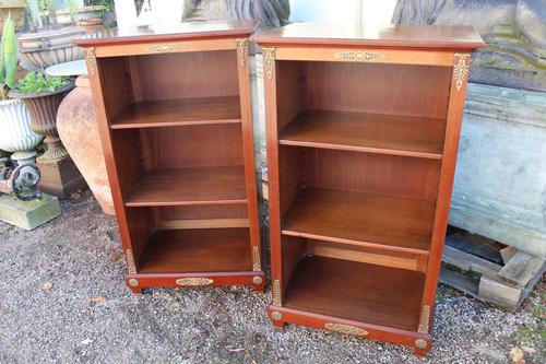 Pair of Mahogany Bookcases (1 of 9) Pair of Mahogany Bookcases (1 of 9)
