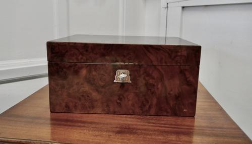 Fine Quality Burr Walnut Humidor Made by Boisseliers du Rif (1 of 12)