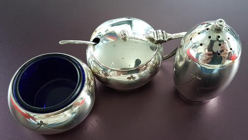 Sterling Silver Cruet Set (1 of 4) Sterling Silver Cruet Set (1 of 4)