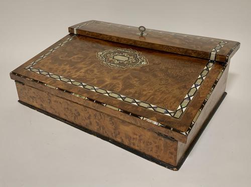 Antique Amboyna Mother of Pearl Inlaid Writing Slope Lap Box (1 of 19)