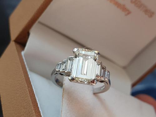 Vintage Deco Design 2.81 Carat Emerald Cut Diamond & Platinum Ring (1 of 10)