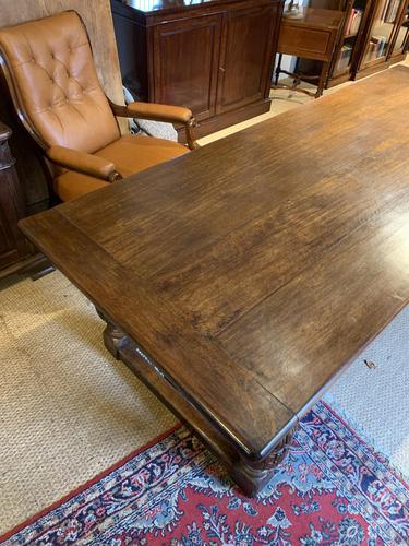 Oak refectory table baluster legs (1 of 7)