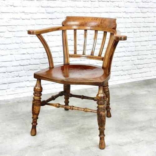 Victorian Captain's Chair (1 of 6) Victorian Captain's Chair (1 of 6)