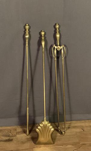 Good Set of Late Victorian Brass Andirons (1 of 6)