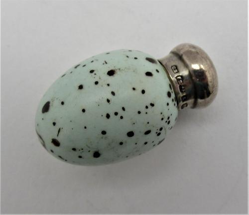 James Macintyre / Sanders & Shepherd Porcelain Egg Scent BOTTLE Silver Top 1888 (1 of 8)