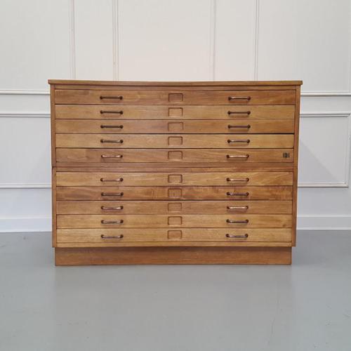 Vintage 1950s Plan Chest (1 of 7)