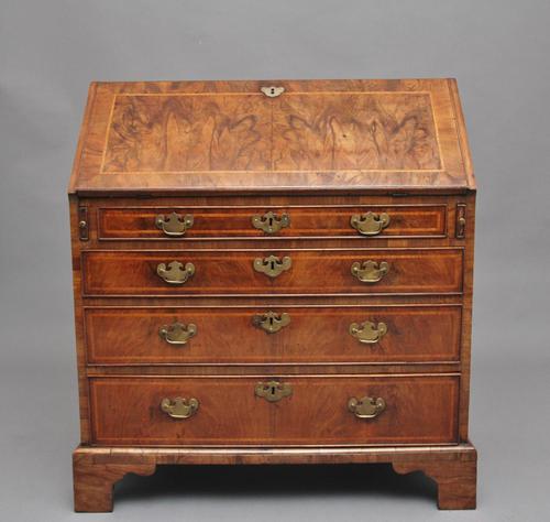 18th Century walnut & feather banded bureau (1 of 17) 18th Century walnut & feather banded bureau (1 of 17)