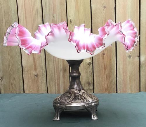 Large Art Nouveau Silver Plated & Fluted Milk Glass Comport (1 of 5) Large Art Nouveau Silver Plated & Fluted Milk Glass Comport (1 of 5)