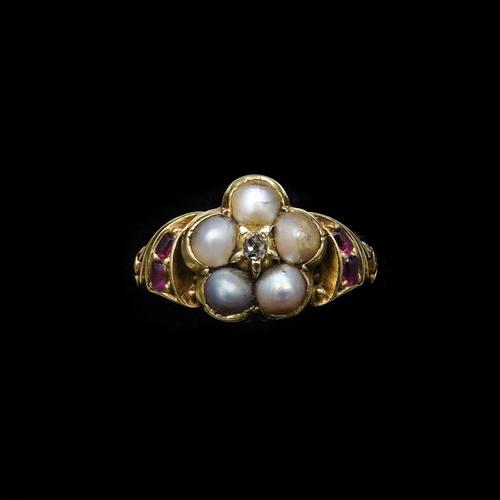 Antique Pearl Ruby & Diamond Cluster 18ct Gold Ring (1 of 9) Antique Pearl Ruby & Diamond Cluster 18ct Gold Ring (1 of 9)