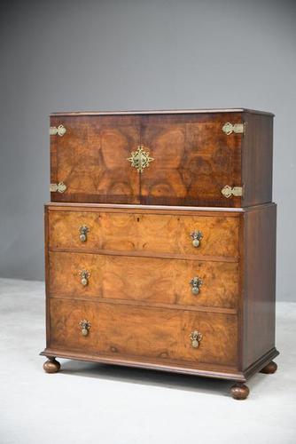 Waring & Gillows Walnut Linen Cupboard (1 of 13) Waring & Gillows Walnut Linen Cupboard (1 of 13)