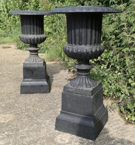 Pair of Tall Weathered Cast Iron Urns, Garden Planters (1 of 6)