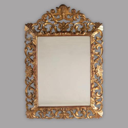 19th Century Carved Italian Florentine Giltwood Bevelled Mirror (1 of 1) 19th Century Carved Italian Florentine Giltwood Bevelled Mirror (1 of 1)