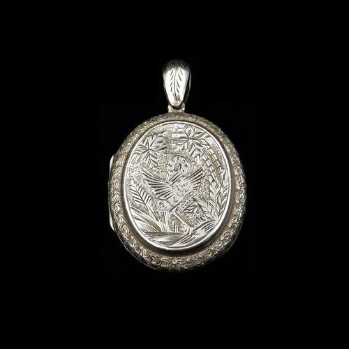 Antique Victorian Stork Bird Engraved Oval Sterling Silver Photo Locket Pendant (1 of 8) Antique Victorian Stork Bird Engraved Oval Sterling Silver Photo Locket Pendant (1 of 8)