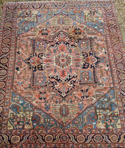 Antique Heriz Carpet (1 of 9) Antique Heriz Carpet (1 of 9)
