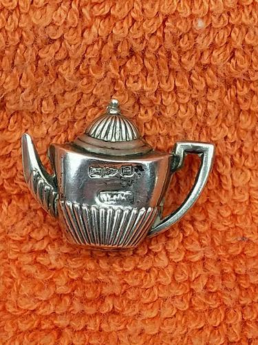 Antique Sterling Silver Hallmarked 1888 Miniature Teapot William John Pellow, Chester (1 of 8)